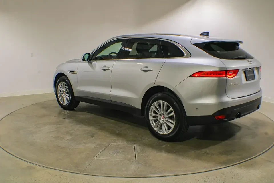 2020 Jaguar F-Pace - Image 2 of 16