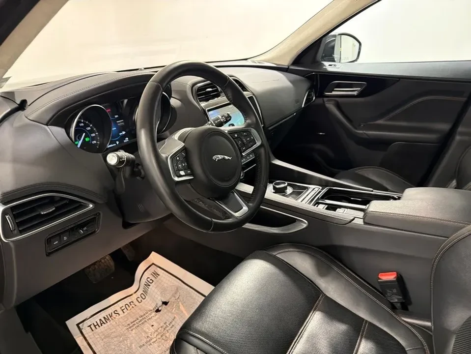 2020 Jaguar F-Pace - Image 12 of 16