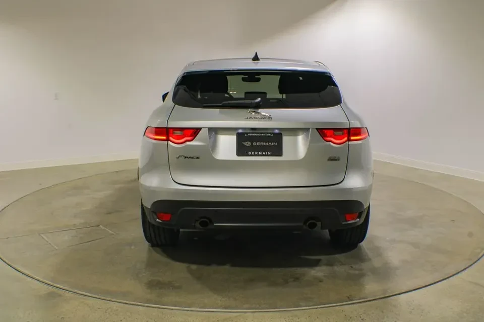 2020 Jaguar F-Pace - Image 14 of 16