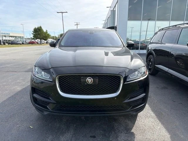 2020 Jaguar F-Pace - Image 2 of 4