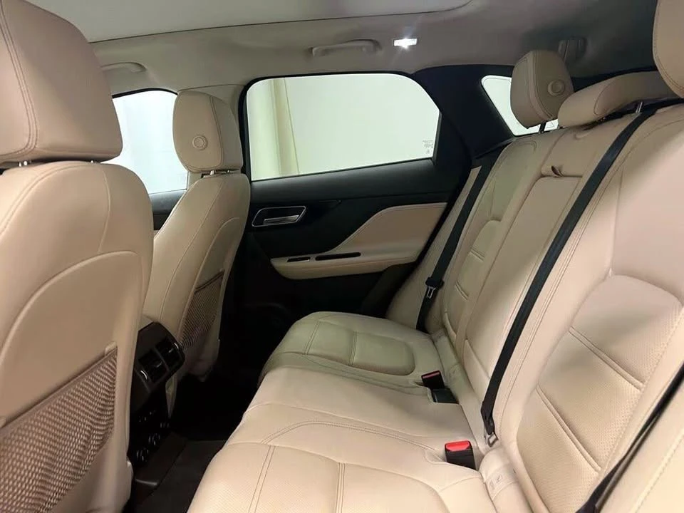 2020 Jaguar F-Pace - Image 8 of 20