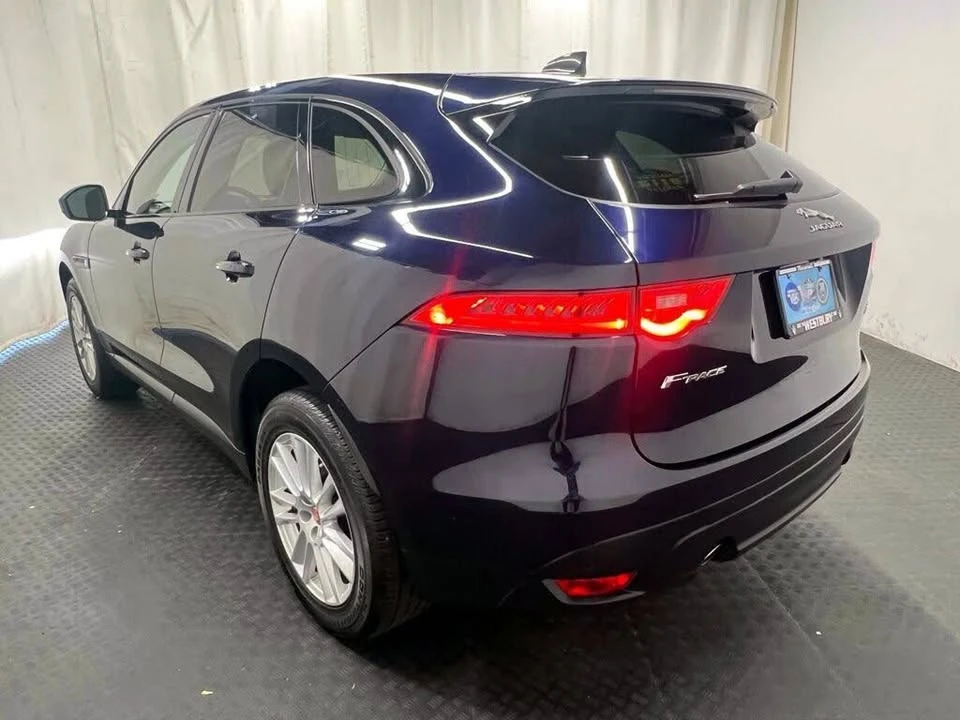 2020 Jaguar F-Pace - Image 7 of 20
