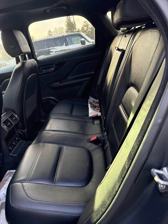 2020 Jaguar F-Pace - Image 3 of 5