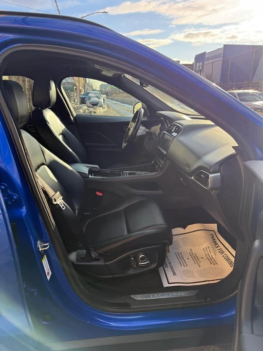 2020 Jaguar F-Pace - Image 12 of 19