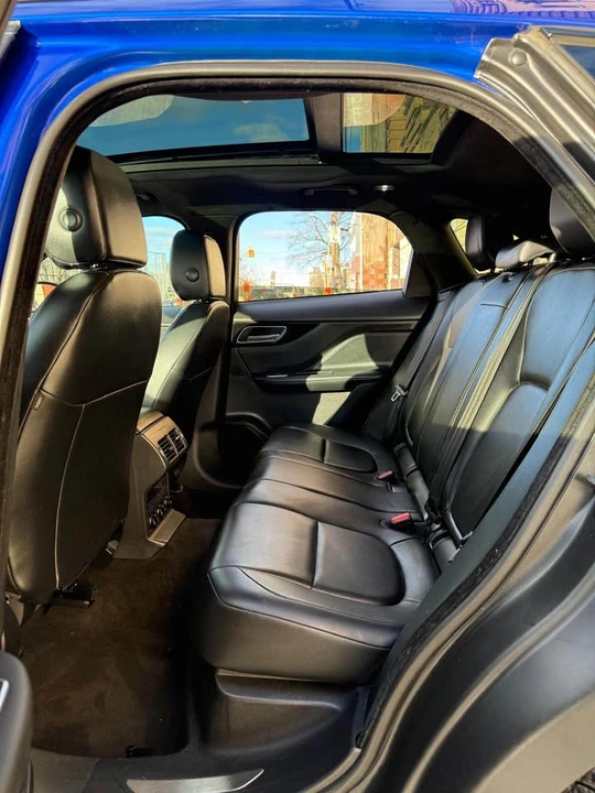 2020 Jaguar F-Pace - Image 9 of 19