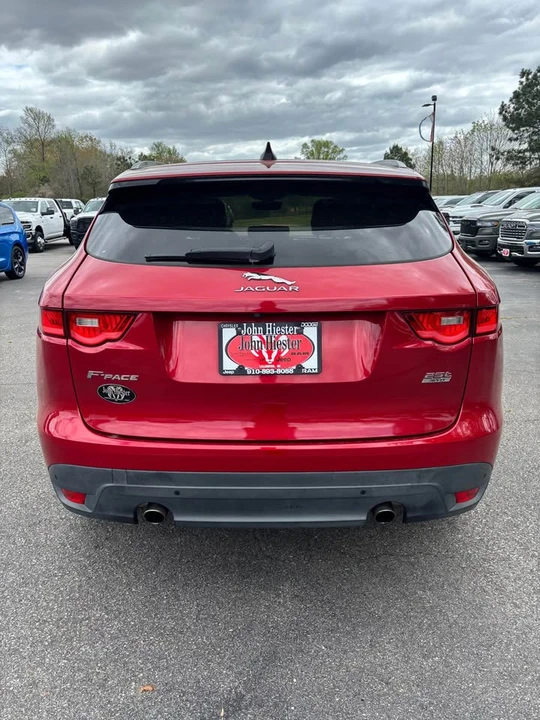 2020 Jaguar F-Pace - Image 5 of 12