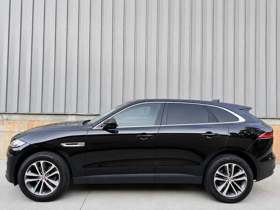 2020 Jaguar F-Pace - Image 3 of 20