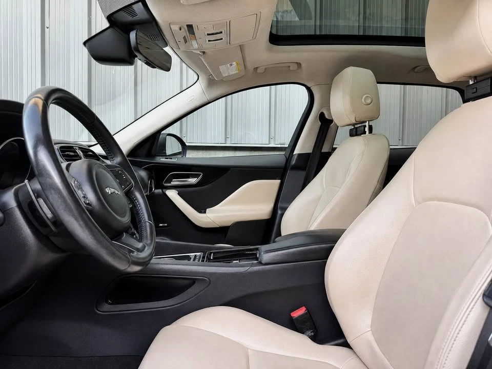 2020 Jaguar F-Pace - Image 11 of 20