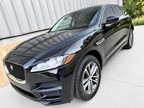 2020 Jaguar F-PACE 25t Prestige Sport Utility 4D