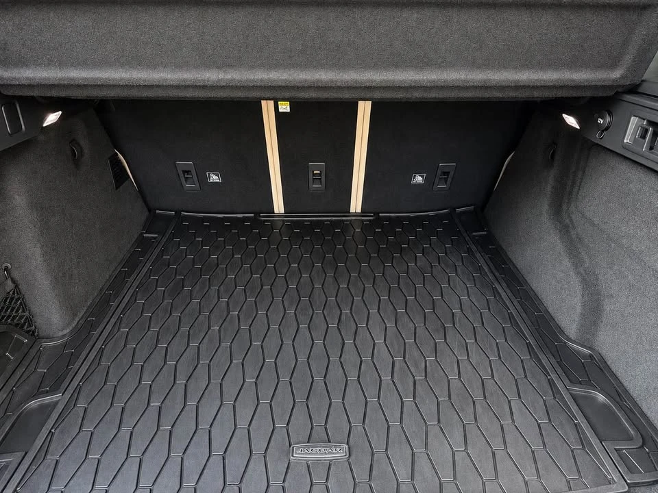 2020 Jaguar F-Pace - Image 20 of 20
