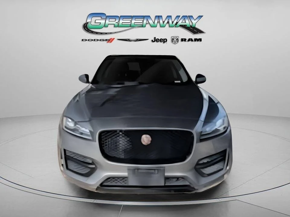 2020 Jaguar F-Pace - Image 7 of 9