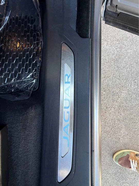 2020 Jaguar F-Pace - Image 4 of 15
