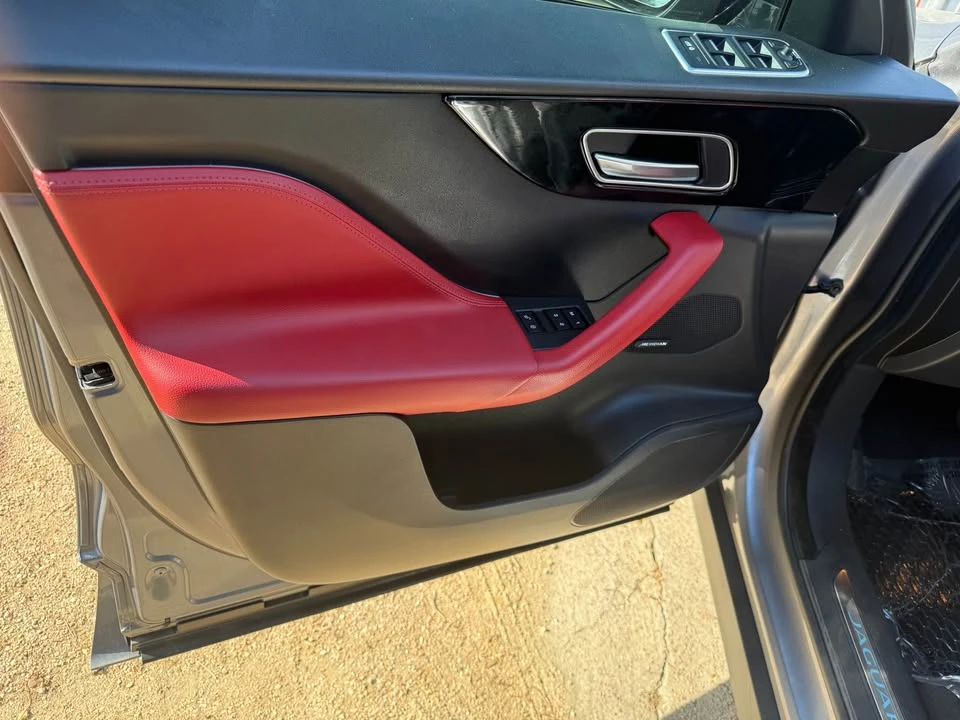 2020 Jaguar F-Pace - Image 15 of 15