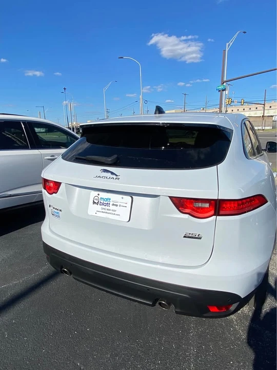 2020 Jaguar F-Pace - Image 6 of 14
