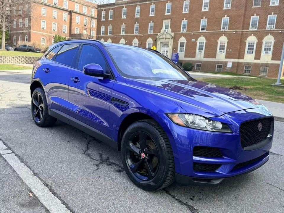2020 Jaguar F-Pace - Image 6 of 13