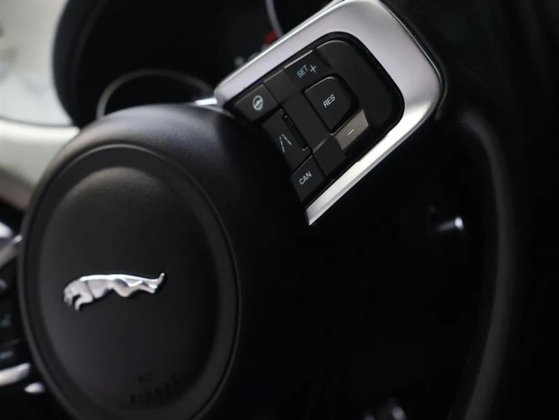 2020 Jaguar F-Pace - Image 19 of 19
