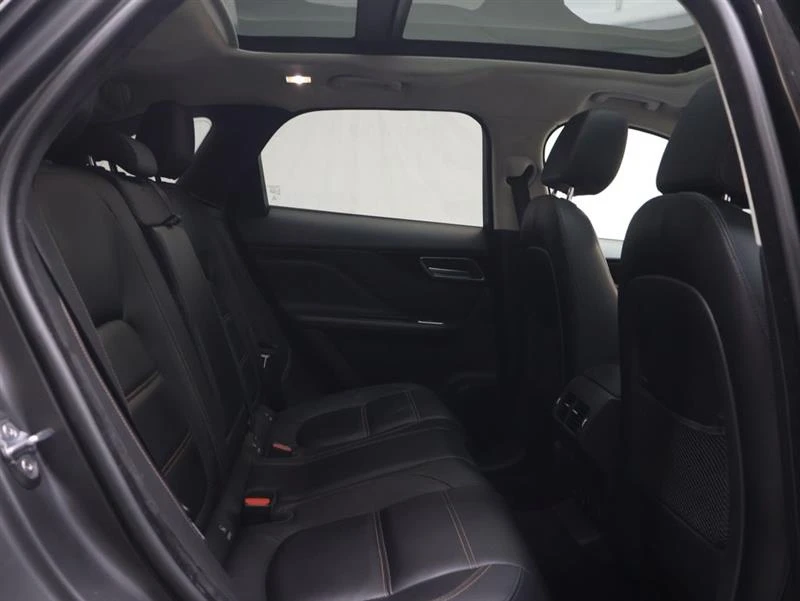 2020 Jaguar F-Pace - Image 11 of 19