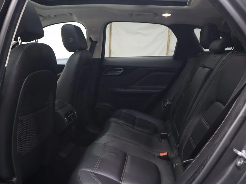 2020 Jaguar F-Pace - Image 12 of 19