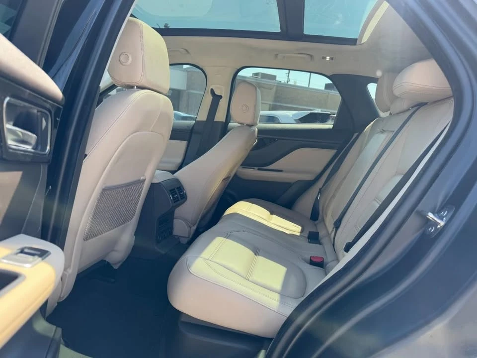 2020 Jaguar F-Pace - Image 9 of 19