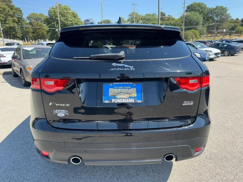 2020 Jaguar F-Pace - Image 3 of 19
