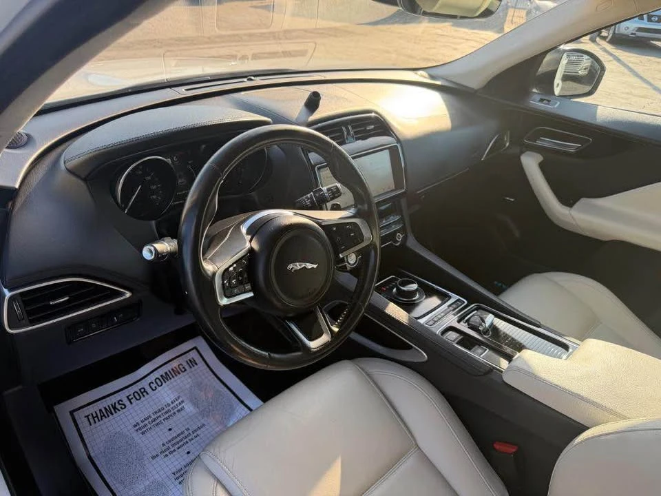 2020 Jaguar F-Pace - Image 3 of 15