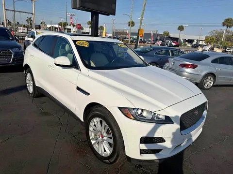 2020 Jaguar F-PACE 30t Prestige Sport Utility 4D