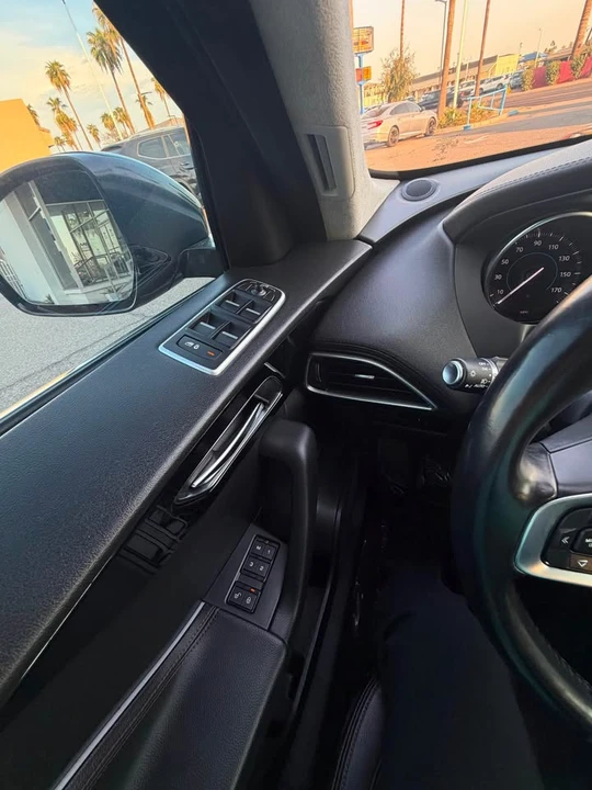 2020 Jaguar F-Pace - Image 5 of 9