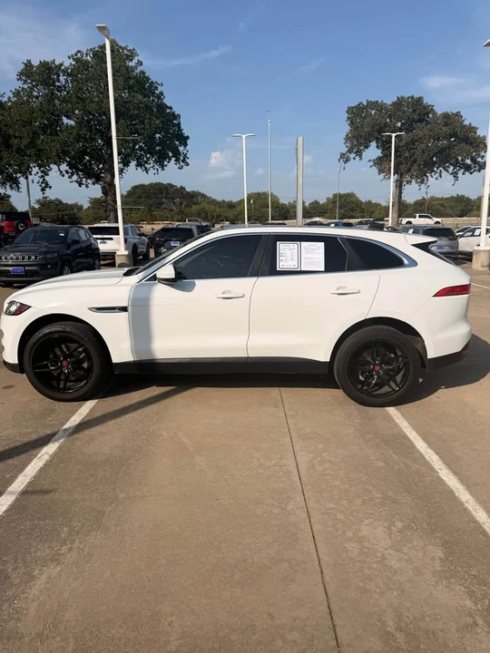 2020 Jaguar F-Pace - Image 3 of 6