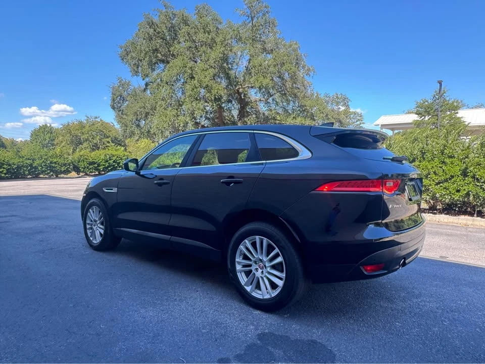 2020 Jaguar F-Pace - Image 7 of 19