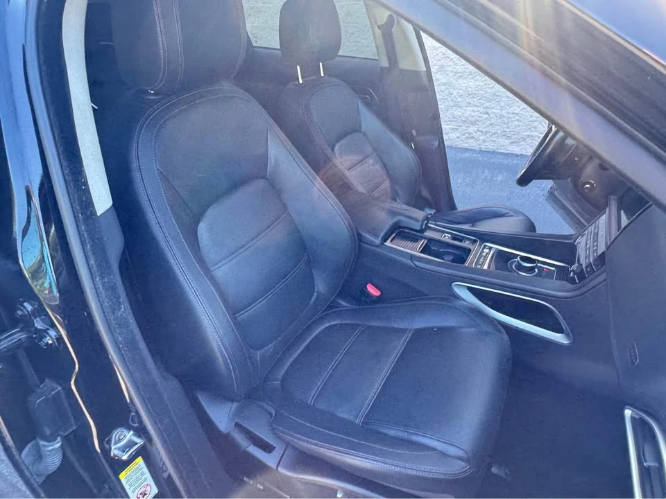2020 Jaguar F-Pace - Image 14 of 19