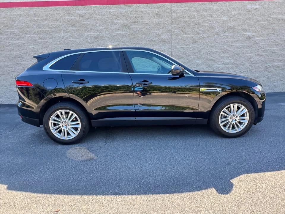 2020 Jaguar F-Pace - Image 4 of 19