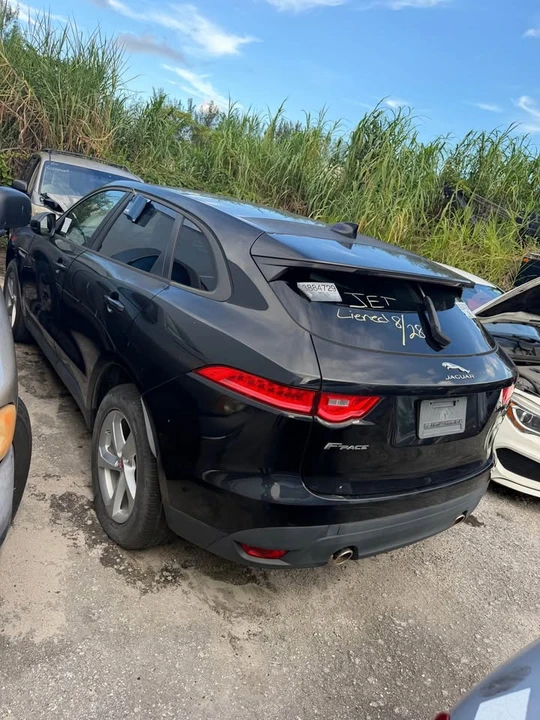 2020 Jaguar F-Pace - Image 3 of 3