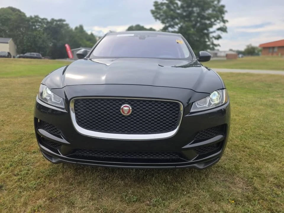 2020 Jaguar F-Pace - Image 3 of 20