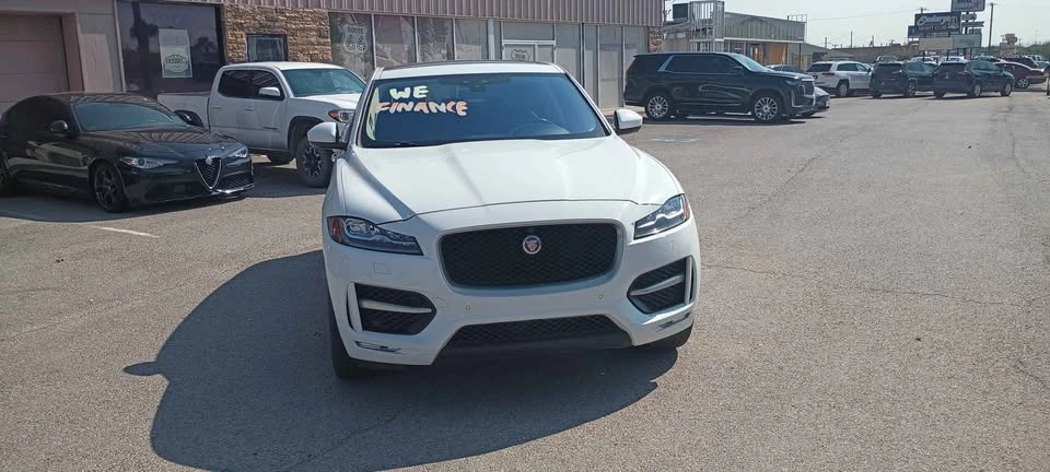 2020 Jaguar F-Pace - Image 5 of 7