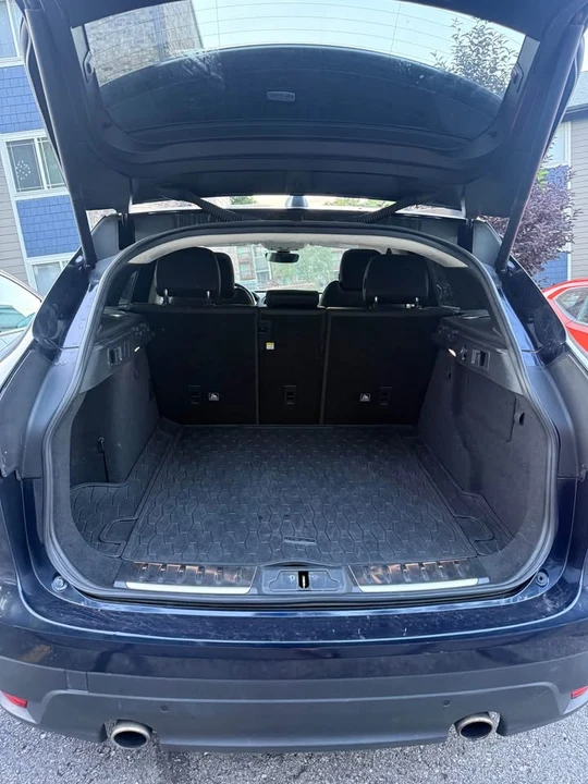 2020 Jaguar F-Pace - Image 8 of 20