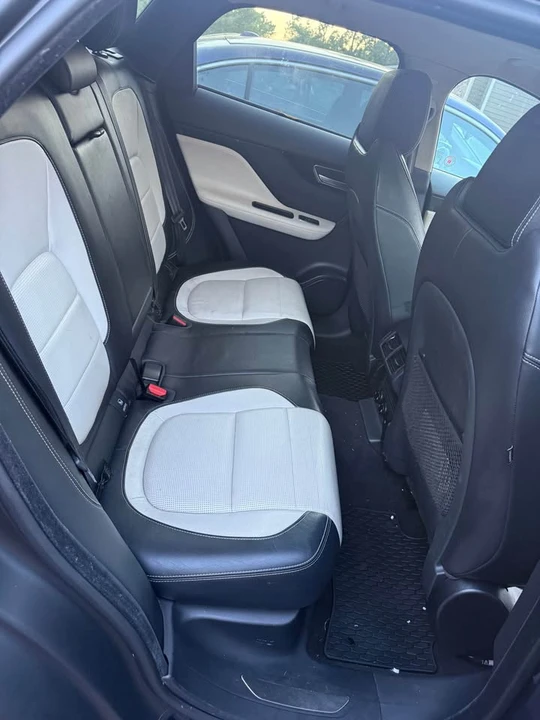 2020 Jaguar F-Pace - Image 7 of 20