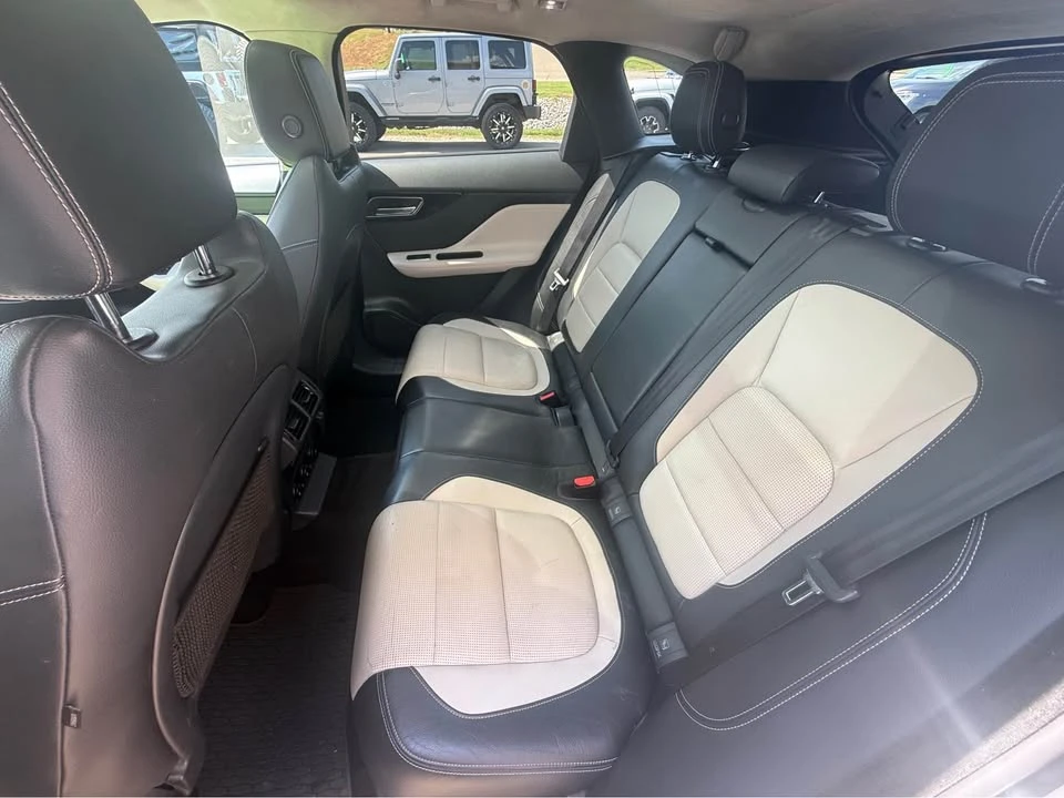 2020 Jaguar F-Pace - Image 13 of 16