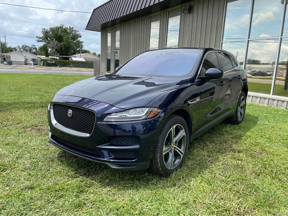 2020 Jaguar F-Pace - Image 2 of 10