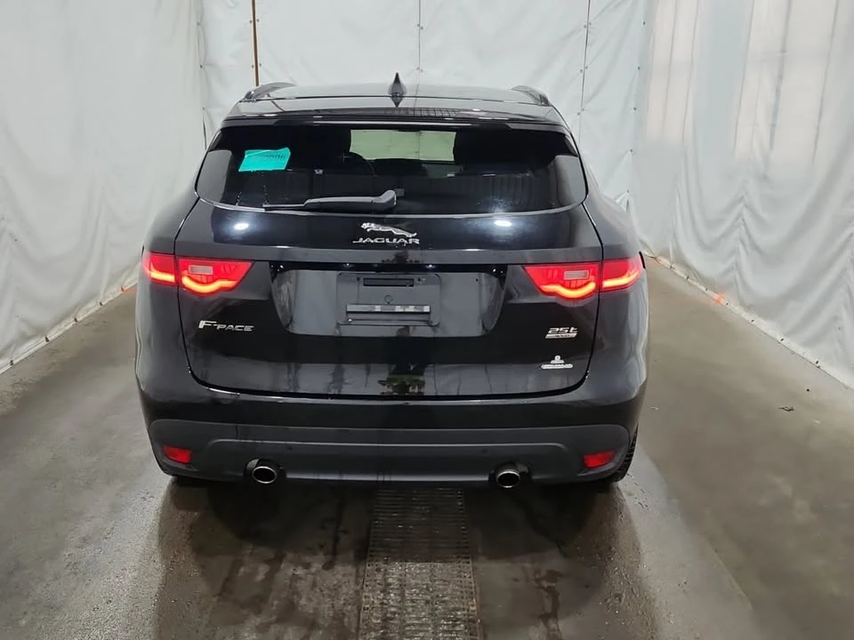 2020 Jaguar F-Pace - Image 8 of 13