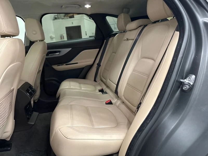 2020 Jaguar F-Pace - Image 19 of 20