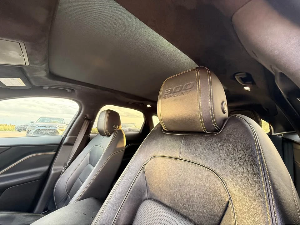 2020 Jaguar F-Pace - Image 8 of 12