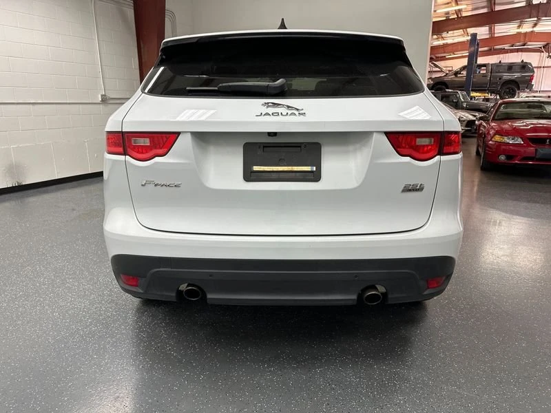 2020 Jaguar F-Pace - Image 5 of 20