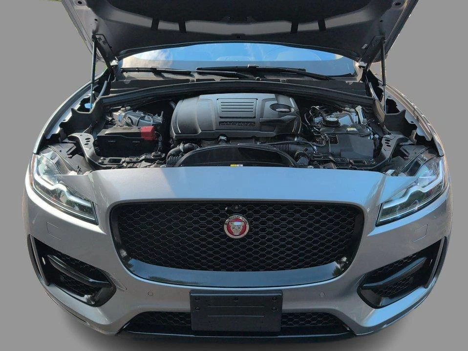 2020 Jaguar F-Pace - Image 11 of 20