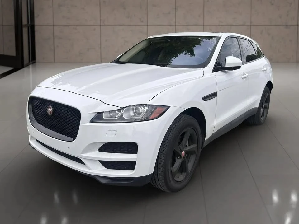 2020 Jaguar F-Pace - Image 7 of 8
