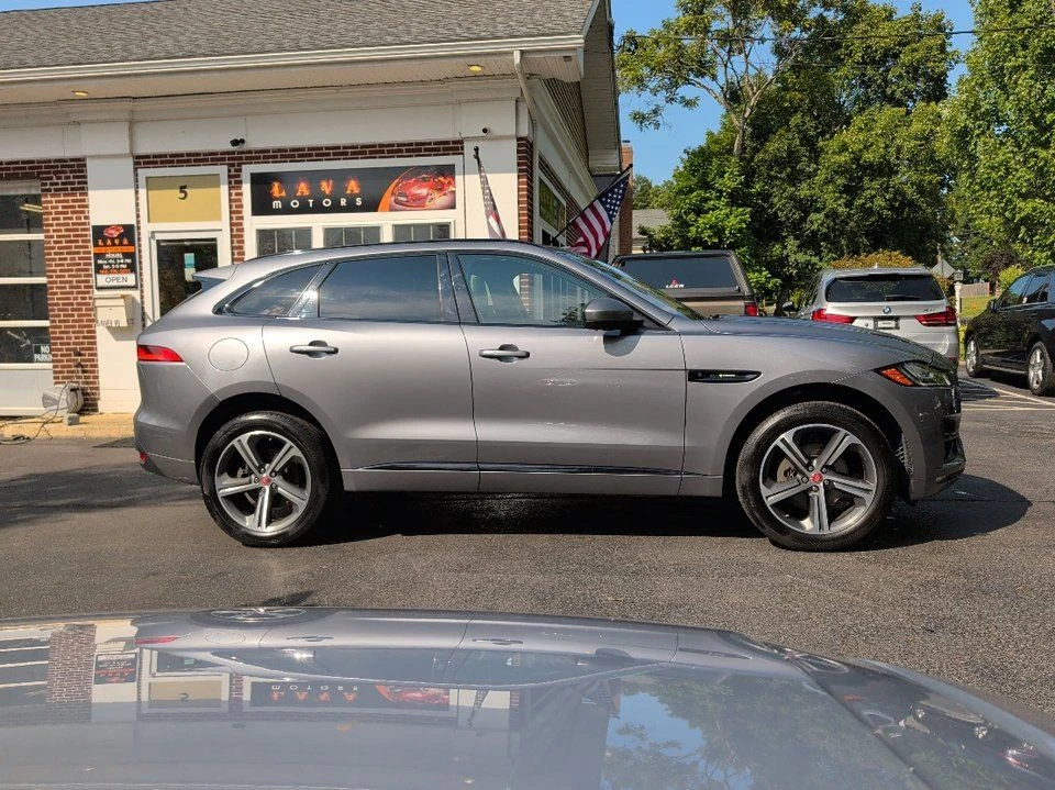 2020 Jaguar F-Pace - Image 8 of 20