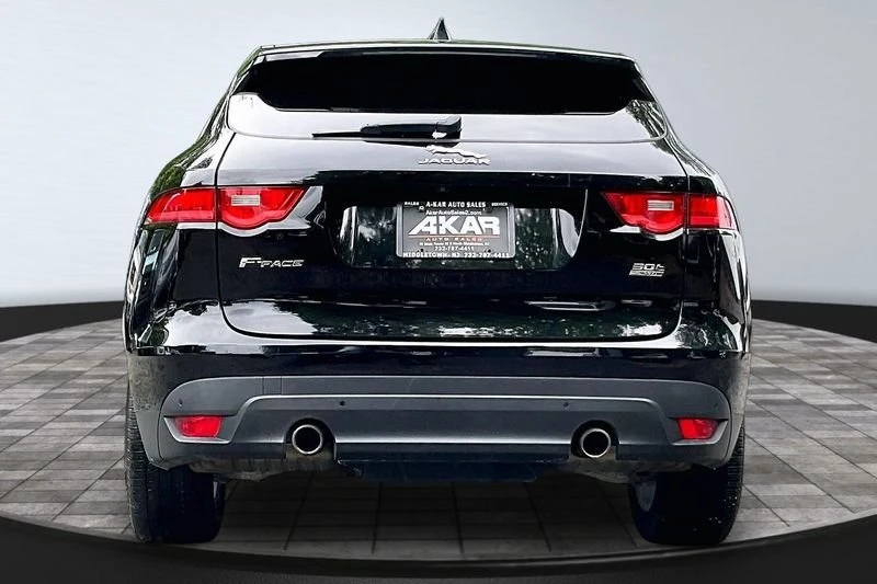 2020 Jaguar F-Pace - Image 6 of 20