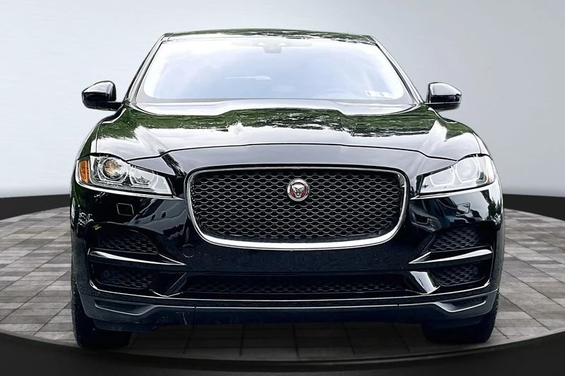 2020 Jaguar F-Pace - Image 2 of 20
