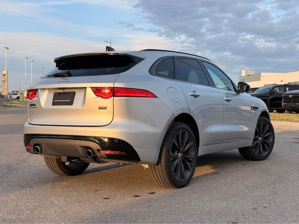 2020 Jaguar F-Pace - Image 4 of 12