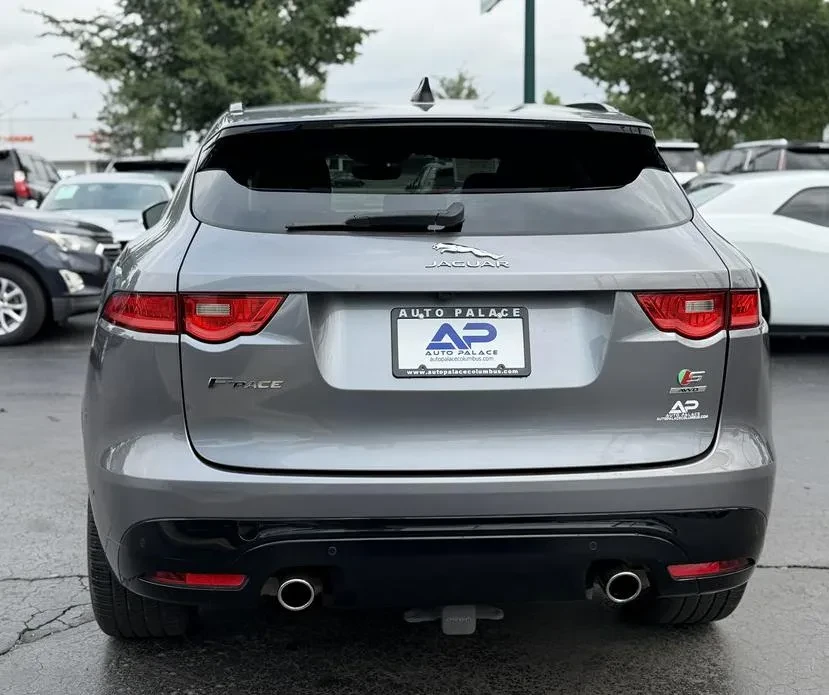 2020 Jaguar F-Pace - Image 4 of 17