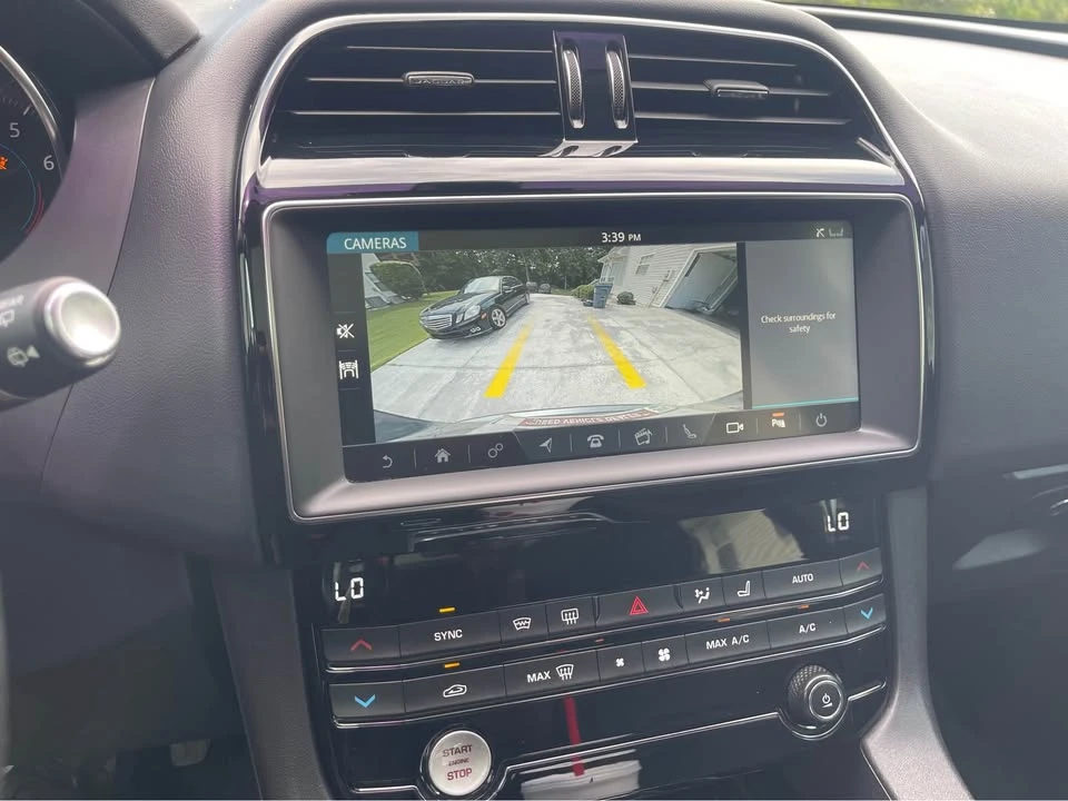 2020 Jaguar F-Pace - Image 14 of 18